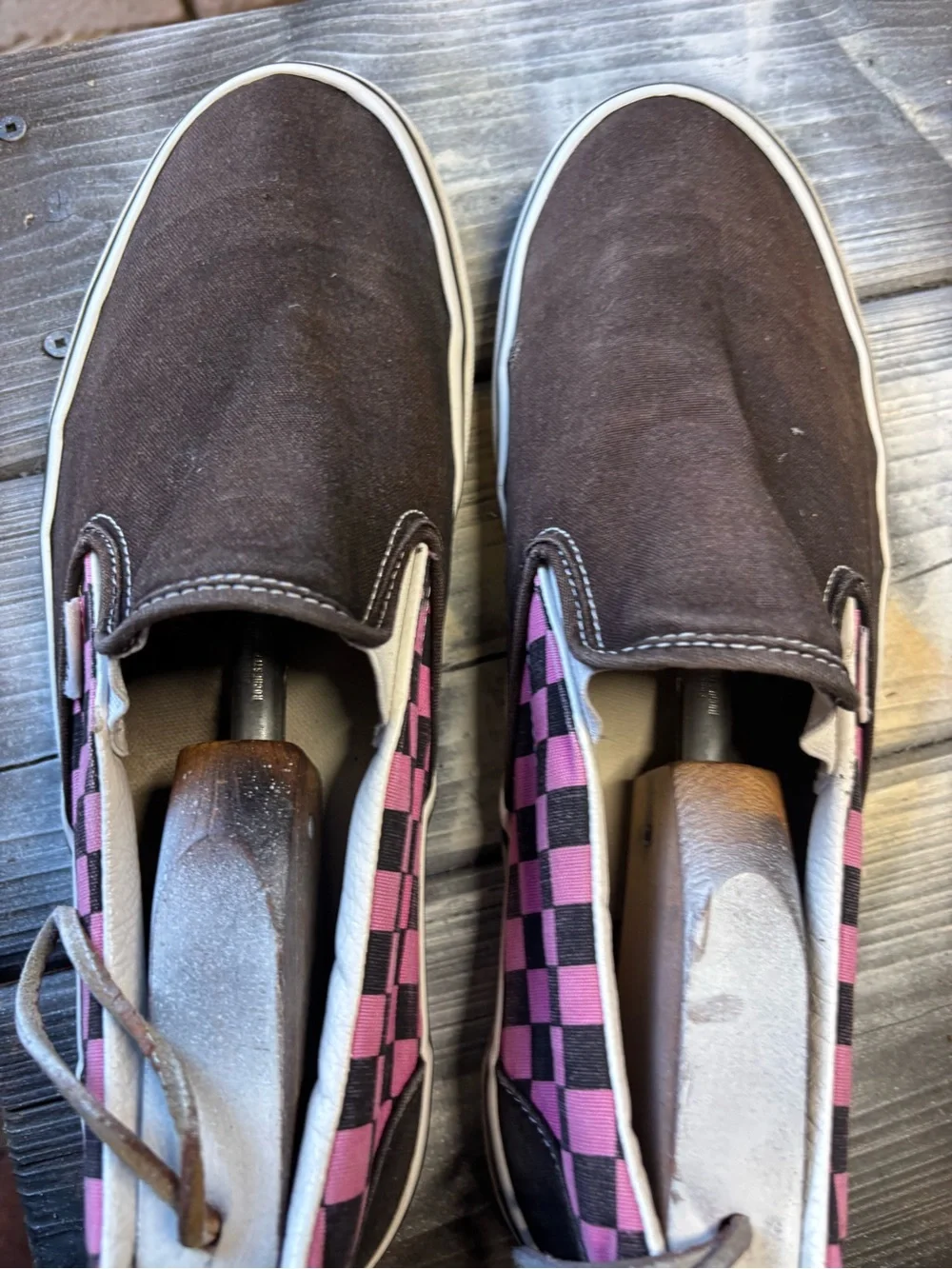 Vans black/pink checkerboard slip-on sneakers Mens 11 good condition